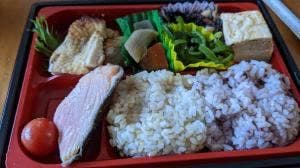 咲菜 グランエミオ所沢店