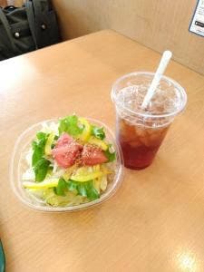 モスバーガー クロスガーデン川崎店