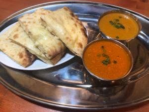 インド・ネパール料理&バー 8848