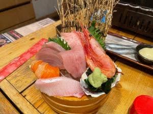 横濱魚萬 JR川崎東口駅麻店