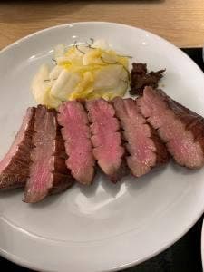 牛たん炭焼 利久 愛子店