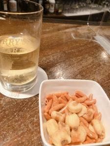 MERRY'S BAR
