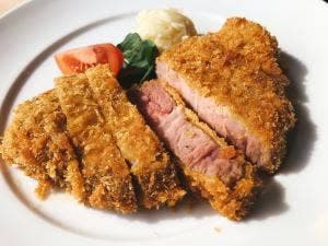 GRILL & DINING 32