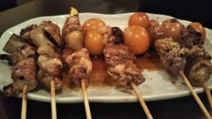 鶏・串焼き といろ