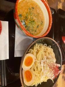 つけ麺 らぁ麺 油そば 六朗