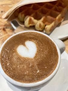 ブルーボトルコーヒー 神戸カフェ