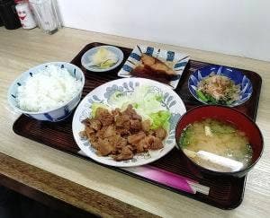 たつの