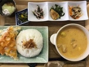 食堂 もちやかた