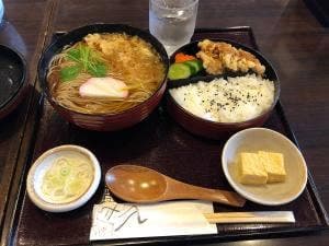 鴨立庵