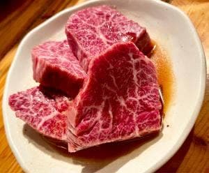肉人 三茶店