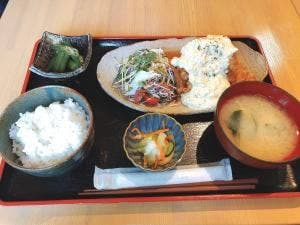 季譚
