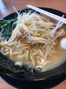 横浜家系ラーメン 町田商店 鈴鹿店