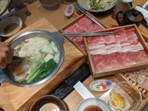 しゃぶしゃぶ 紺 東町本店