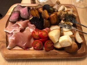 イタリアンバル Batatinha