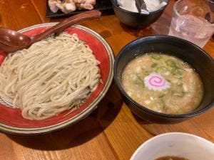 ヌードルラボラトリー 金斗雲ジェネシス 荒田本店