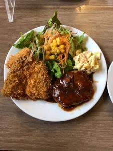 ブラッスリー モリ 本店