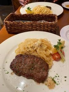 Rise cafe