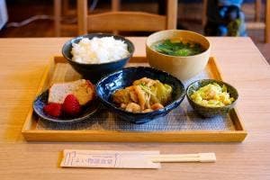 よい物語食堂