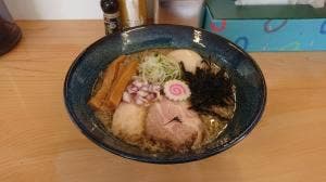 らぁ麺 トイロ