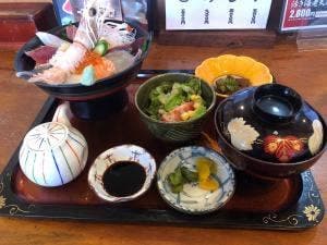 生魚料理 辰巳