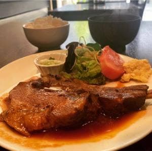 ウシマル