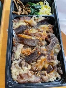 牛角 横浜ムービル店