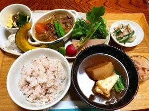 タンジョウファームキッチン