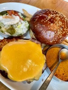 THE BURGER SHOP 393