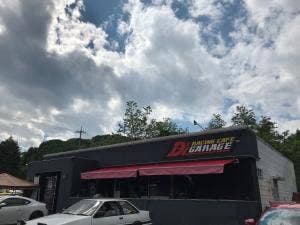 レーシングカフェ ディーズガレージ