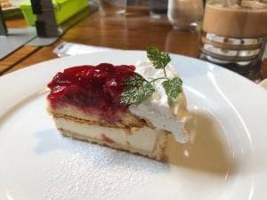 トミーズ カフェ