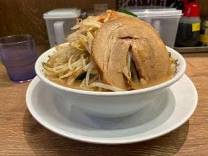 野郎ラーメン 三軒茶屋店