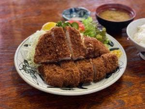 かつ亭