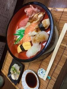 すし処 つるぎ