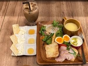 チーズと生はちみつ BeNe キュエル姫路店