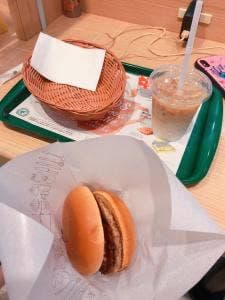 モスバーガー パレット久茂地店