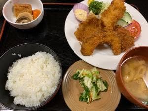 弥助鮨四ツ屋店