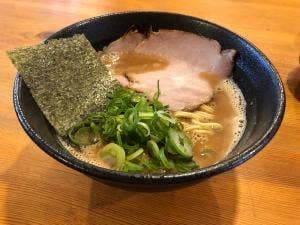 豚骨ラーメンとまぜそば 池めん 掛川店