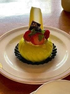 ロビーラウンジ エビアン 下呂温泉水明館