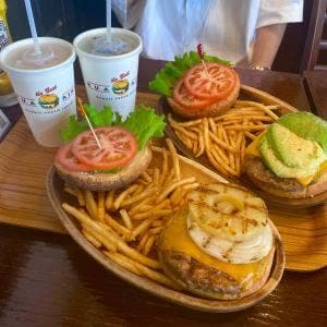 KUA`AINA アクアシティお台場店