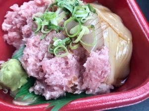 さかな広場丼丸 伊勢店