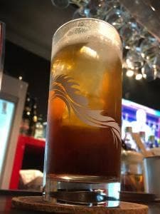 中華バル スタンドドラゴン