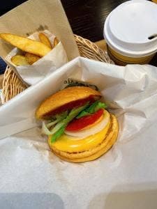 フレッシュネスバーガー 東京ガーデンテラス紀尾井町店