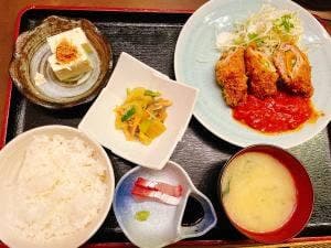 つくよみ 離れ