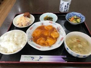 華郷餃子