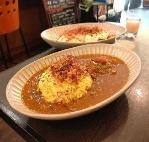路地裏のカレー屋さん ひまわり トマトチキンカレー&カフェ