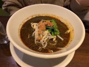 四川料理 シンフー