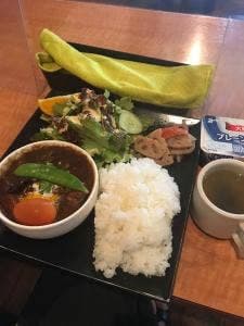 Cafe R