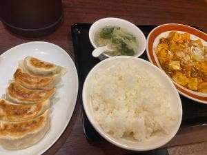 中華食堂 餃子酒場 徐記