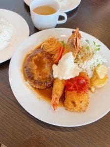 バンビ