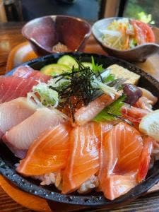 海鮮創作酒房 湾